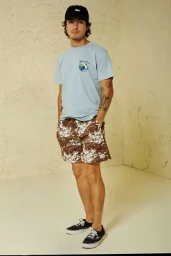 Voyage Hybrid Short 5.5"